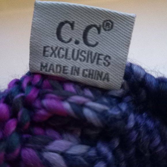cc exclusive stretch cable messy bun beanie multi color - Picture 7 of 7
